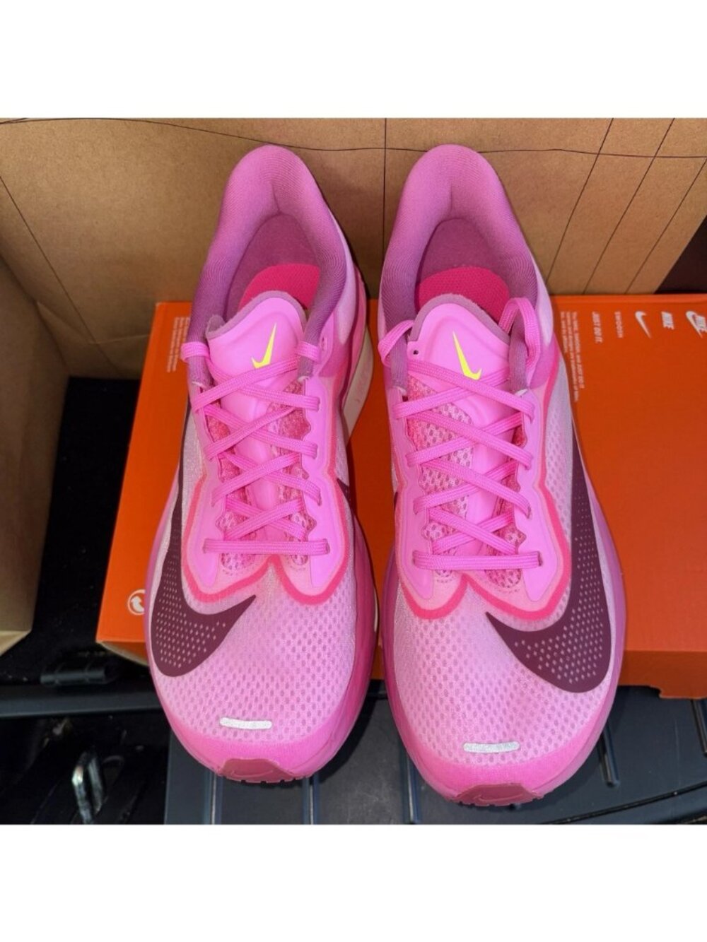 NEW Zoom Fly 6 Running Shoes Women's Size 7.5 Pink Spell/Bordeaux FN8455-602 - Picture 4 of 7